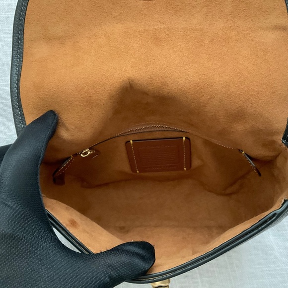 Coach Willow Saddle Crossbody Shoulder Bag Black Pebble Leather 2 Straps NEW - Picture 14 of 16